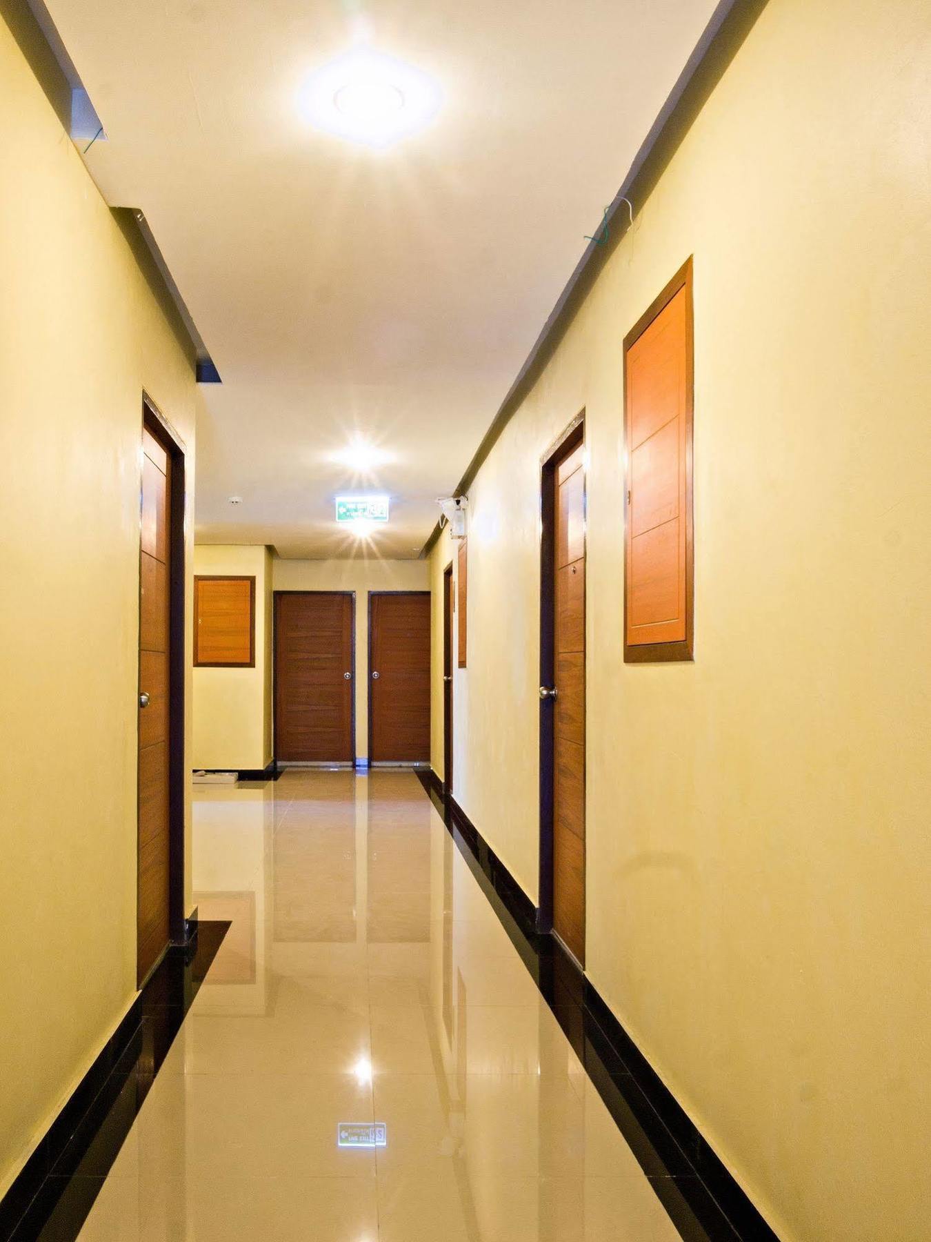 Nrv Place Apart Hotel Bangkok Eksteriør billede